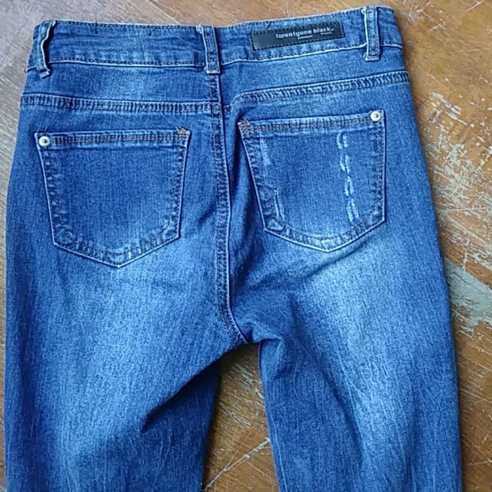 🌷2/$12 Twentyone Black by Rue 21 jeans - Picture 5 of 8